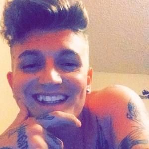 Meet your Posher, Elvis